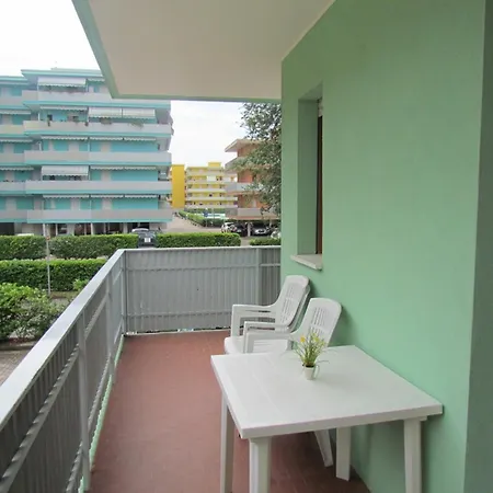 Flat In A With Sports Courts