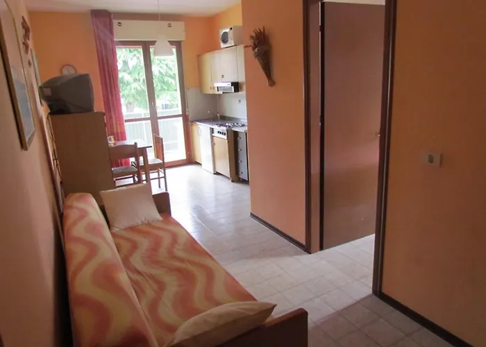 Flat In A With Sports Courts *