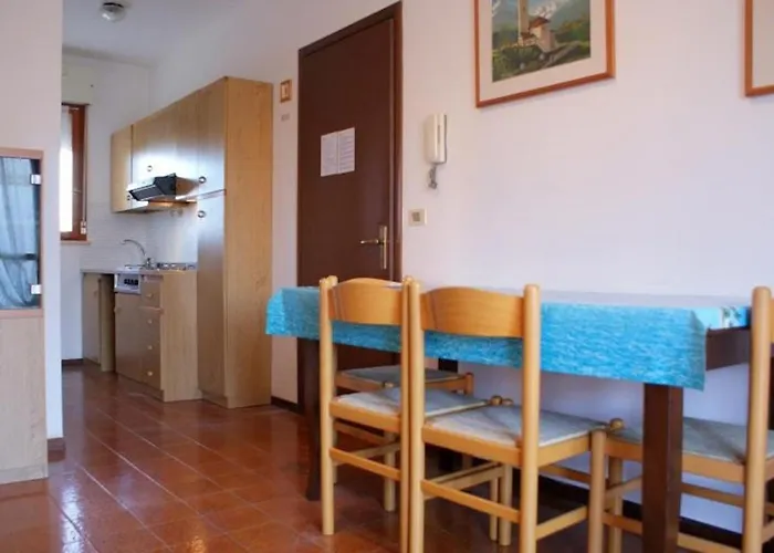 Flat In A With Sports Courts Apartmán Bibione